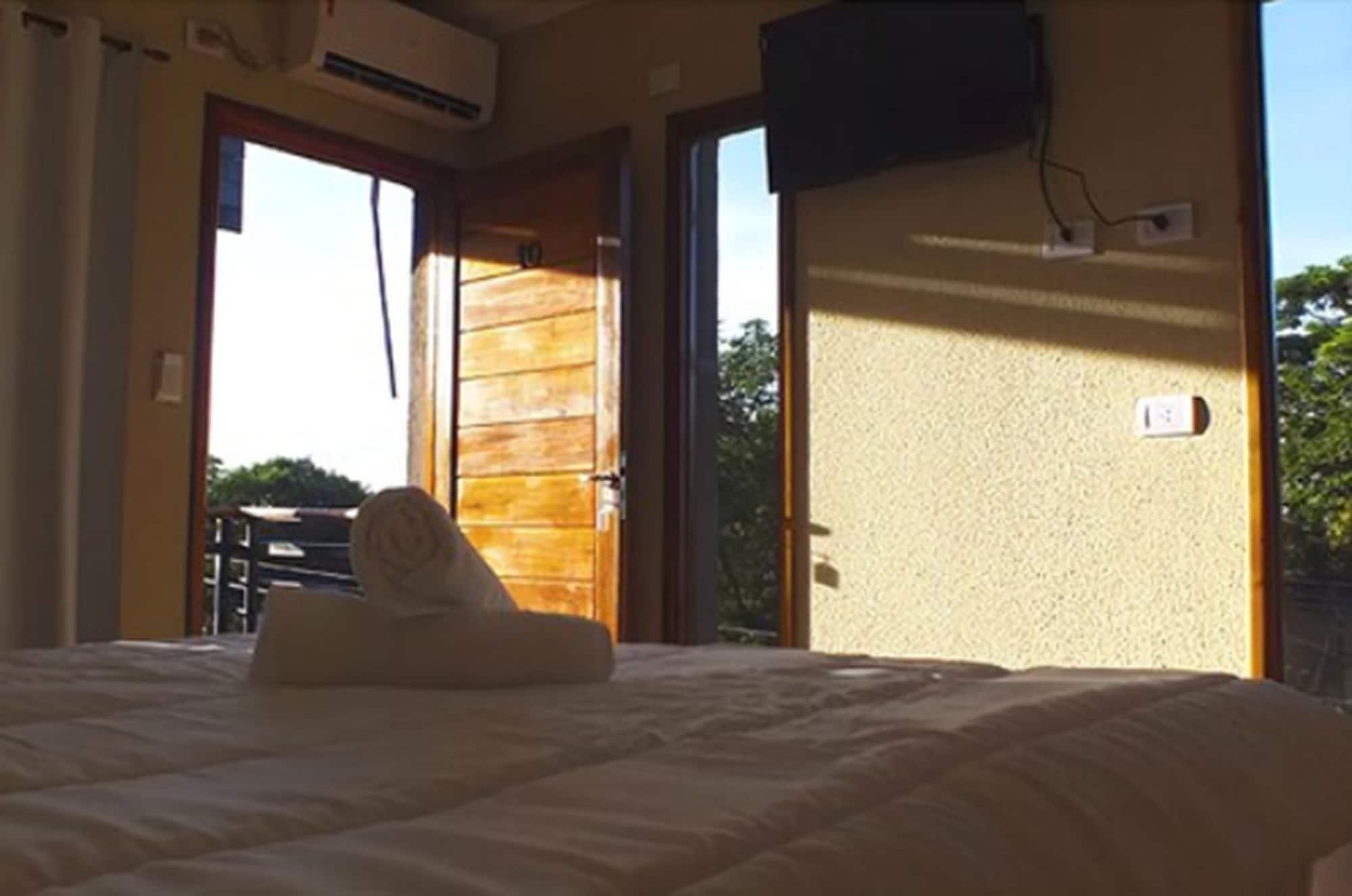 Iguazu Urban Hotel Express Пуерто Игуасу Екстериор снимка