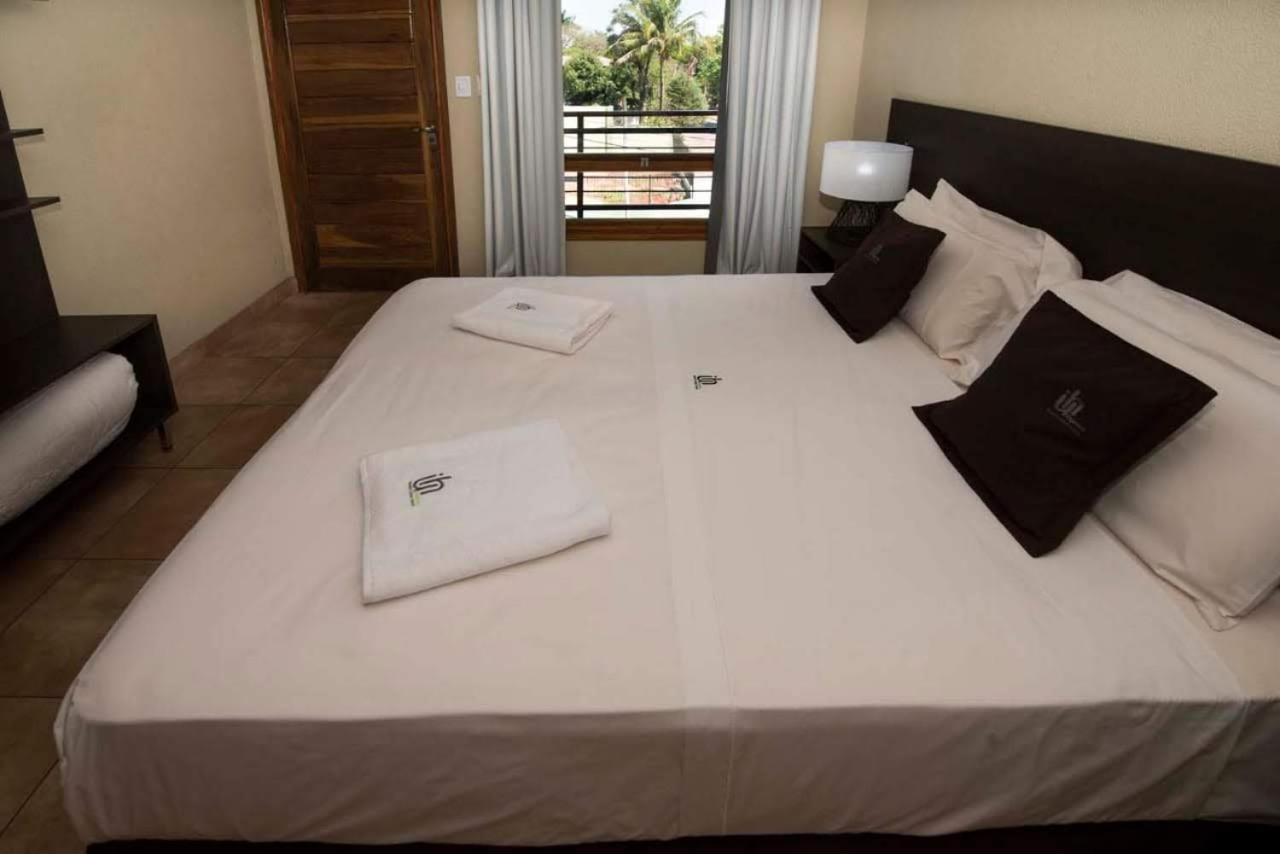 Iguazu Urban Hotel Express Пуерто Игуасу Екстериор снимка
